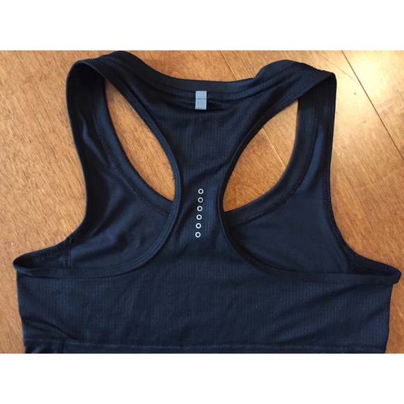 Nike Bundle - Bra, Tank, Shorts - Picture 6 of 6